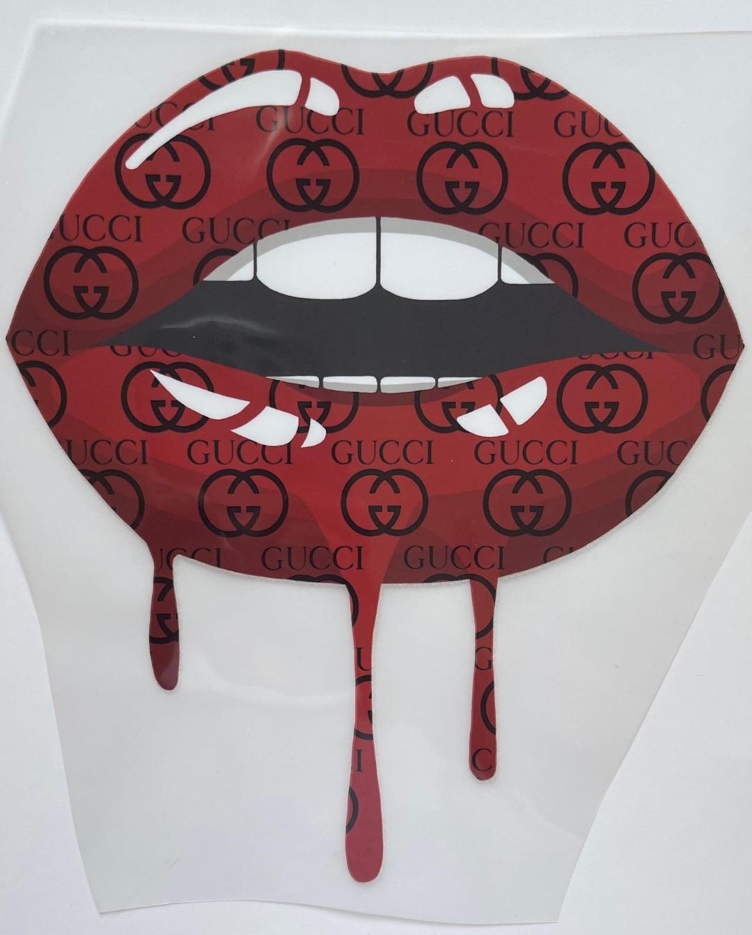 DIY Heat Transfer/Iron on Image (Lips)