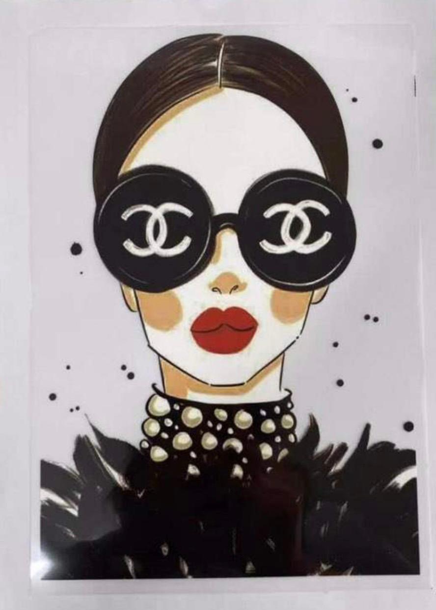 DIY Heat Transfer/Iron on Image Transfer (Fashion, Lady w/ Sunglasses)